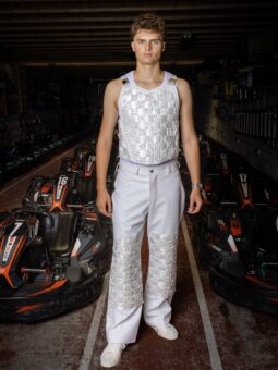 LOOK 25