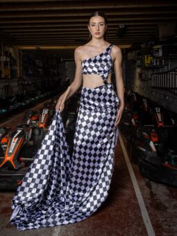 LOOK 28